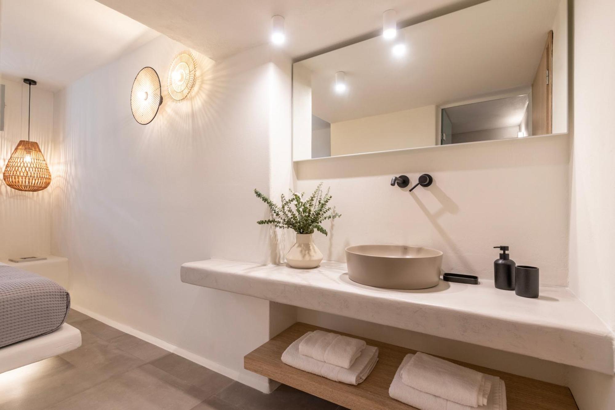 Frescoes Luxury Suites By Kb Hospitality Μεσαριά Εξωτερικό φωτογραφία